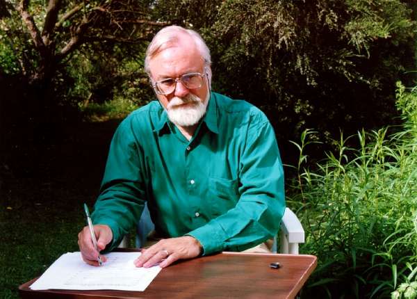 John McCabe. Photograph Copyright (c) 1999 Peter Thompson